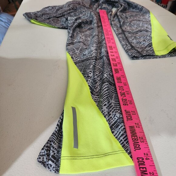 Nike Dri-Fit Womens Mid-Rise Cropped Leggings Black & Neon Yellow Geometric XL - Picture 12 of 16